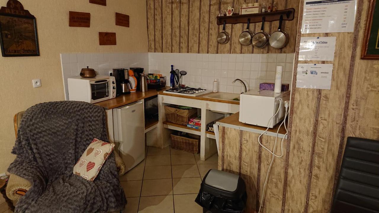 Les Chambres Du Relais Liettres Exterior photo