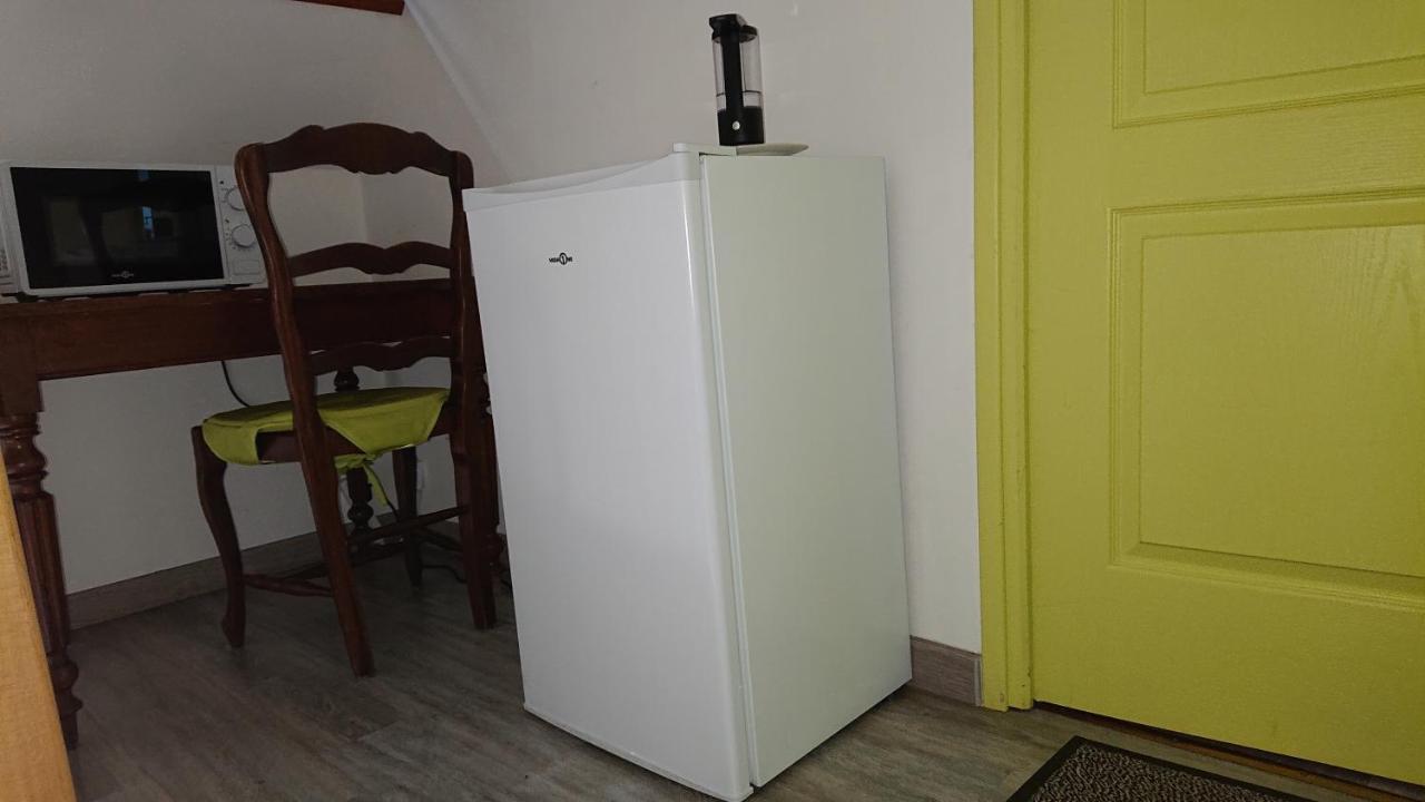 Les Chambres Du Relais Liettres Exterior photo